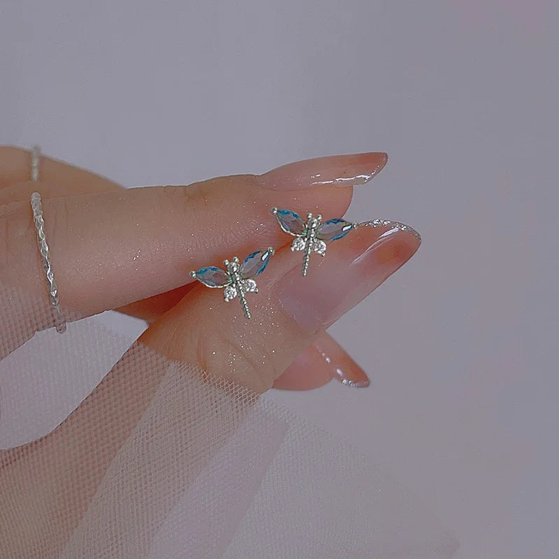 Simple Crystal Butterfly Earrings for Women Exquisite Elegant Zircon Fancy Female Stud Earrings Party Daily Wear Trendy Jewelry