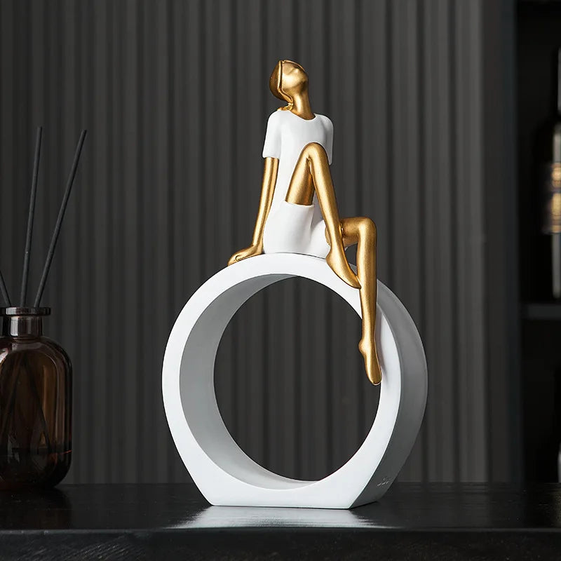 Modern Light Luxury Style Art Resin Reading Girl Figure Ornament Entryway Living Room Tv Cabinet Wine Cabinet Decorative Statue