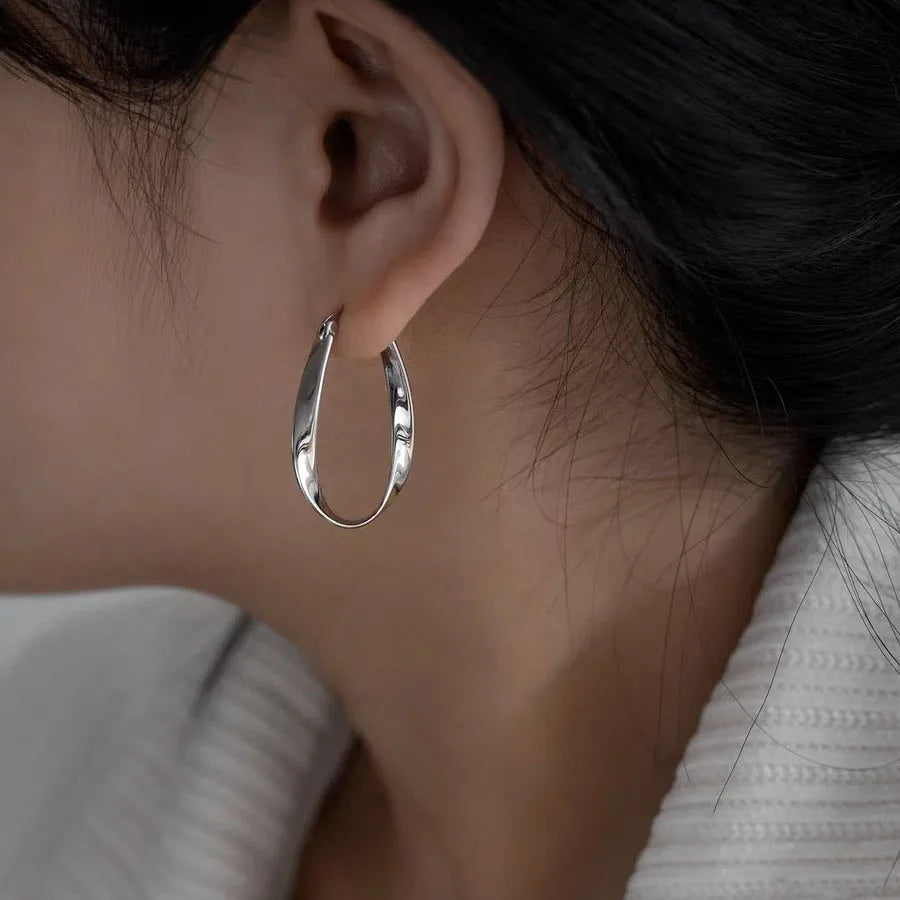 Hemasa  925 Sterling Silver Earrings For Women / Oval Twist Earring Jewellery