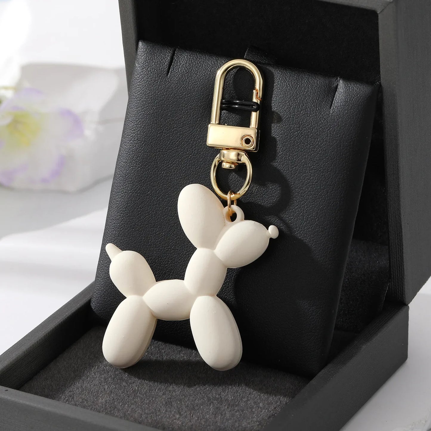 2023 New Fashion Art Trendy Laser Balloon Dog Colorful Key Chain Bag Pendant Cartoon Creative Small Animal Pendant Decoration