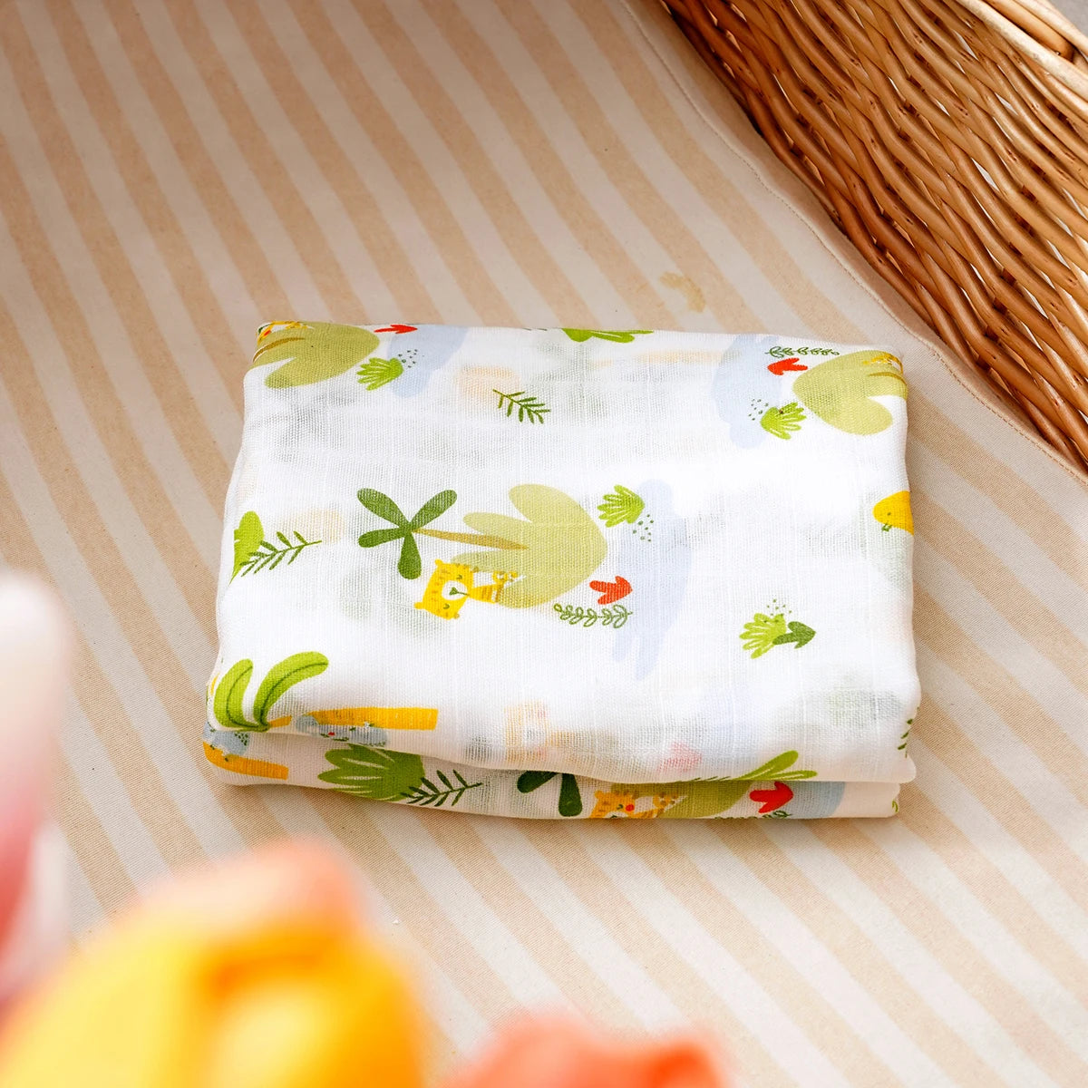 Tejesa 2Pcs Bamboo Cotton Baby Muslin Swaddle Blankets /Breathable Newborn Wrap Infant Bath Towels 120x110cm