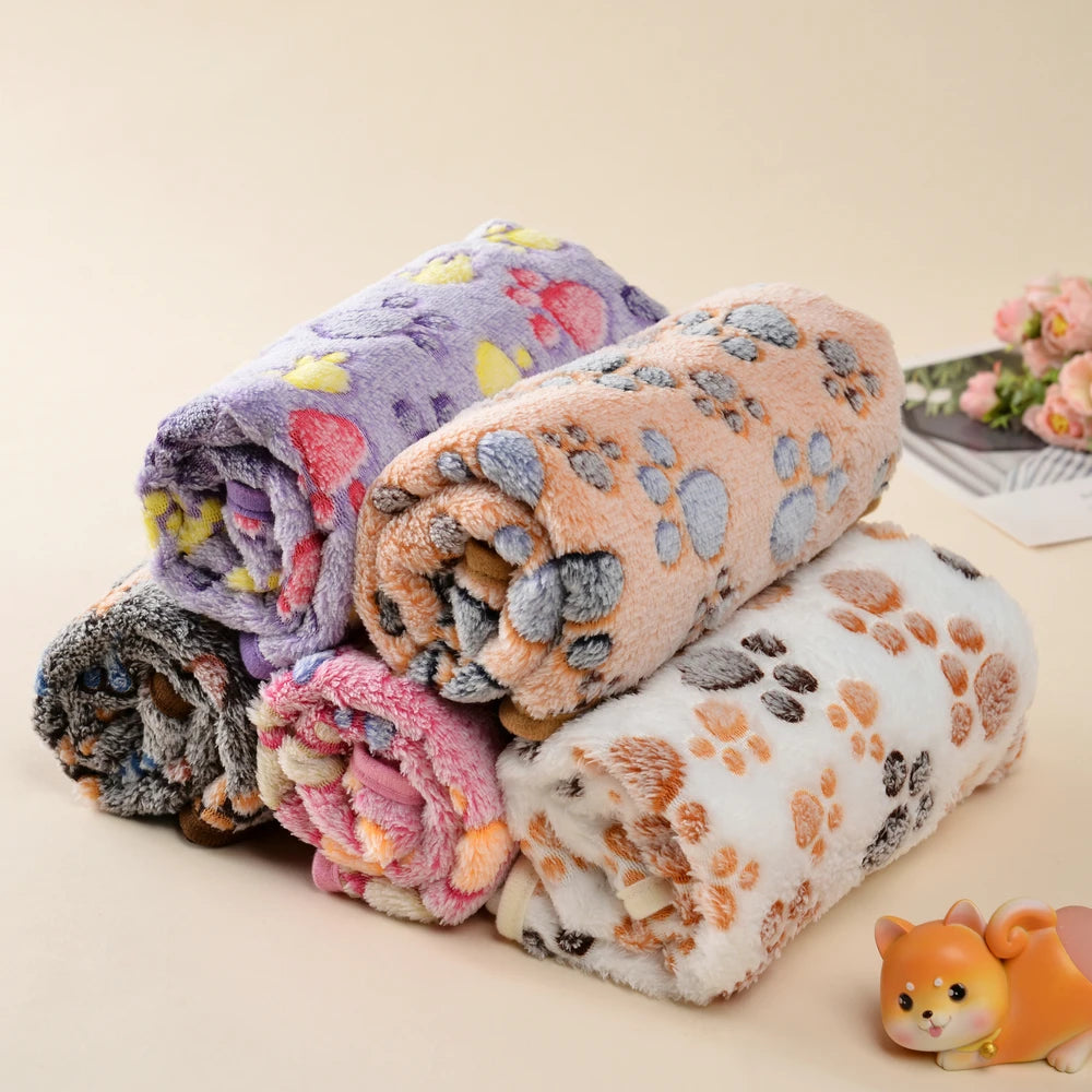 Tejesa Warm Pet Cat Blanket Autumn Winter Cozy Thicken Fleece Kitten Footprint Bed Mat for Small Medium Big Cats Dog Chihuahua Supplies