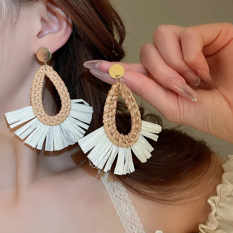 Hemasa Bohemian Straw Woven Water Drop Geometric Earrings for Women Fashion Vintage Holiday Jewelry