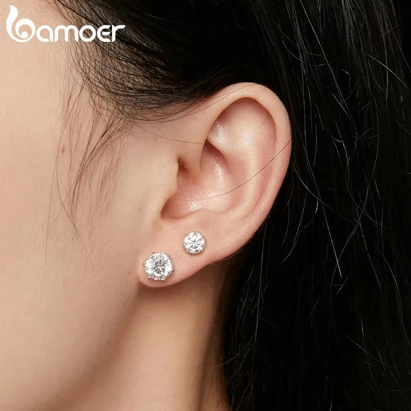 Bamoer 1.0 CT Moissanite Stud Earrings Heart Prong Lab Diamond Earrings for Women 925 Sterling Silver for Engagement Wedding