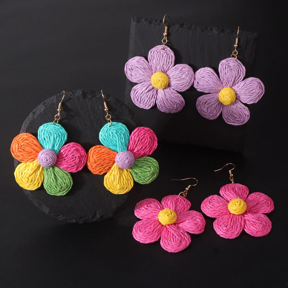 Boho Colorful Raffia Drop Earrings for Women Handmade Geometric Flower Rattan Pendant Earrings Summer Beach Cute Jewelry Gift