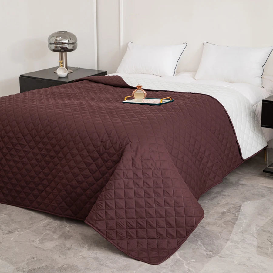 Bed Protector Waterproof Dog Bed Cover Pet Blanket for Furniture Couch Cover for Dog Cat Dirt-Proof Urine Pad Quilted Bedspread
