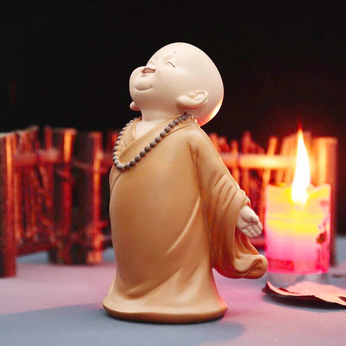 Little Monk Figurine Mini Monk Statue Cute Buddha Creative Monk Ornament Resin Miniature Craft for Home Desktop Decoration