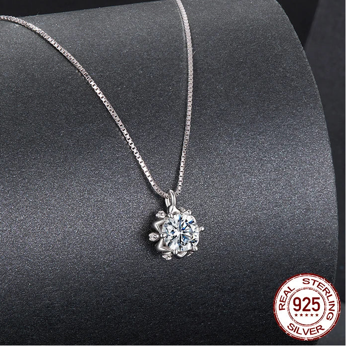 Tejesa 0.5CT Flower Buds Moissanite Necklace/ 925 Sterling Silver Halo Pendant Necklace with Box Chain for Women