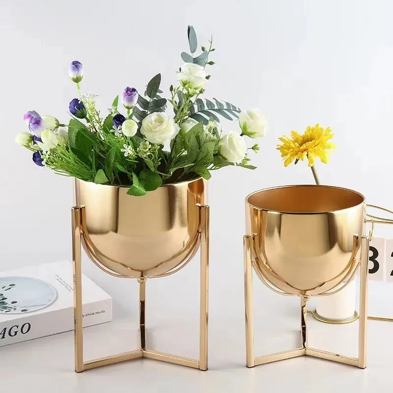 Modern Hotel Gold Metal Flower Vase Centerpiece Flower Pot Decoration Wedding Event