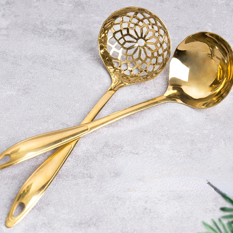Tejesa  Long Handle Stainless Steel Soup Spoon / Hot Pot Spoon/ Large Golden Soup Spoon