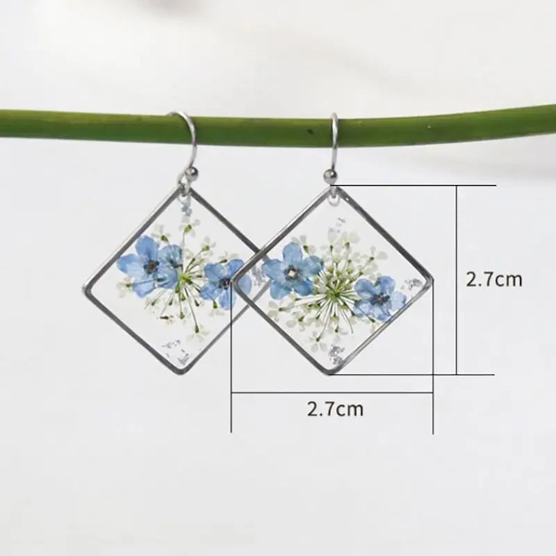 Unique Forget-me-not Real Flower Earring Epoxy Resin Natural Blue Flower Earring Women Elegant Floral Earring Statement Jewelry