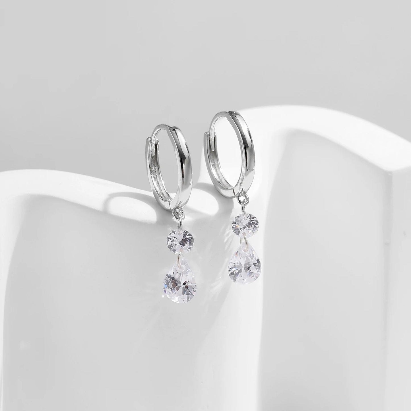 MODIAN 925 Sterling Silver Sparkling Swing Water Drop CZ Hoop Earrings Classic Wedding Earrings Buckle For Women Jewelry Gifts