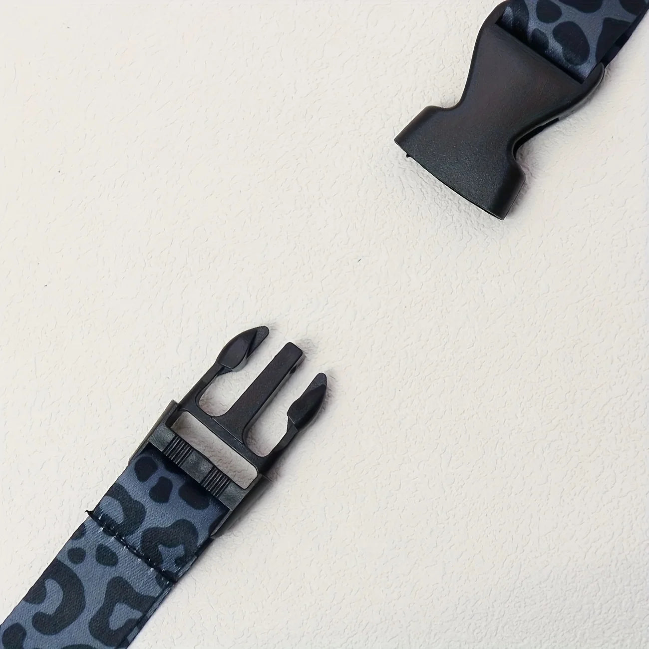 Tejesa  Black Leopard pattern teacher lanyard - Removable keychain and ID card holder, adjustable quick release buckle, ID card holder