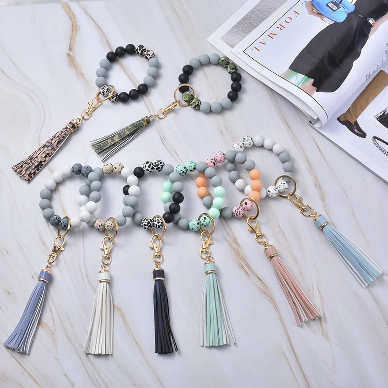 Hemasa Key Ring Bracelet Car Keychain Holder Wristlet / Silicone  Beaded Bangle Chains With  Leather Tassel