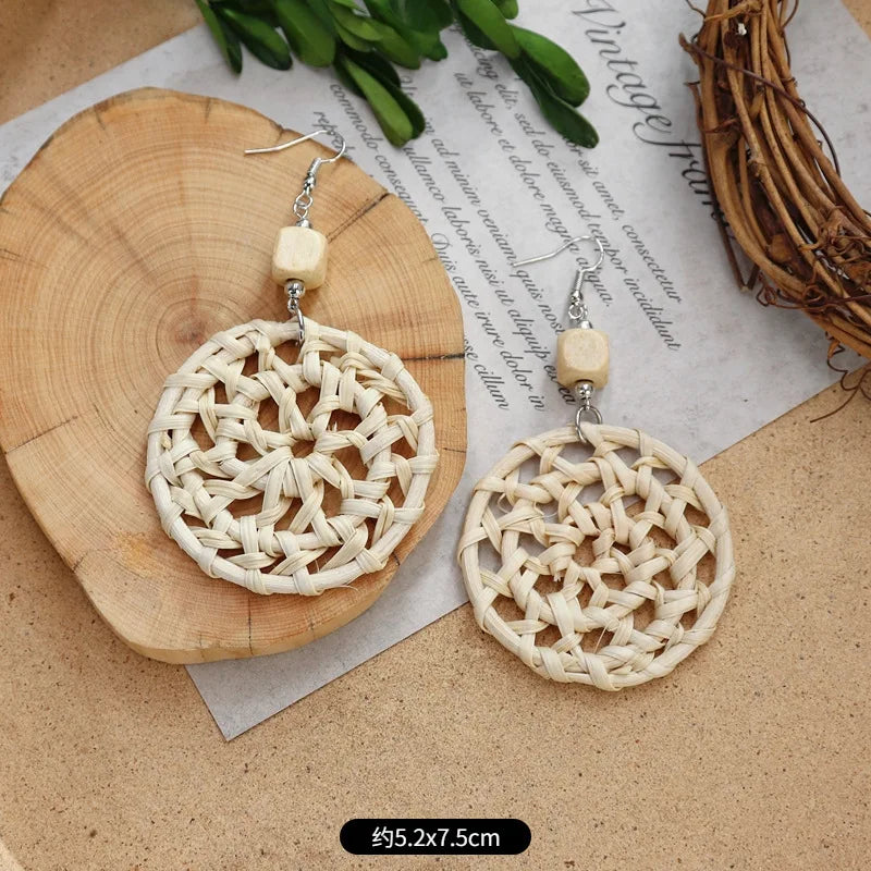 Unique Rattan Earrings Wooden Women Elegant Bohemian Long Earrings Fashion Exaggerate Big Boho Earrings Statement Jewelry 2024