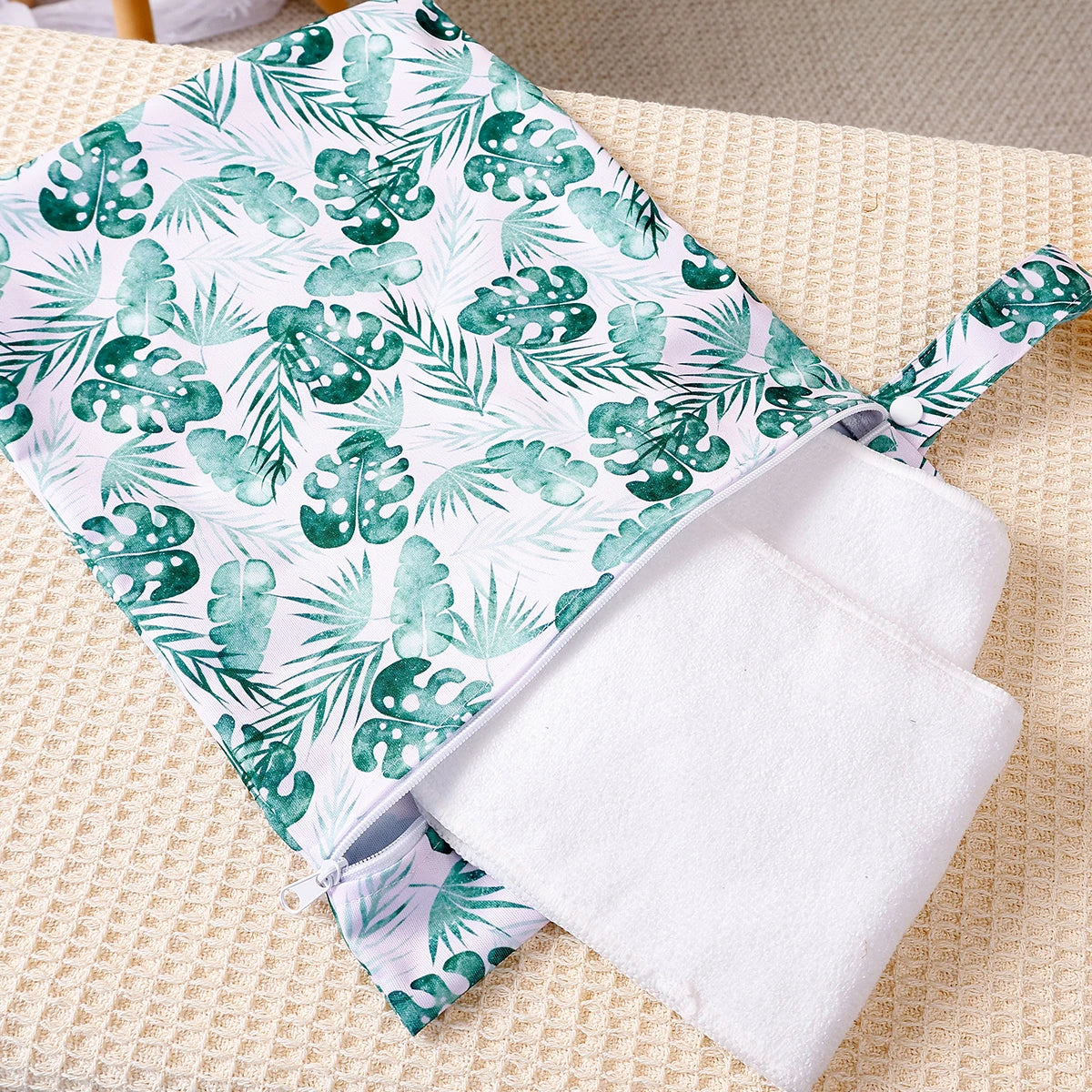 Tejesa  2pcs Set Baby Diaper Bag Waterproof Wet Dry Pack Blanket Storage Pouch Nappy Insert Tote Purse Travel Stroller Carry Bag