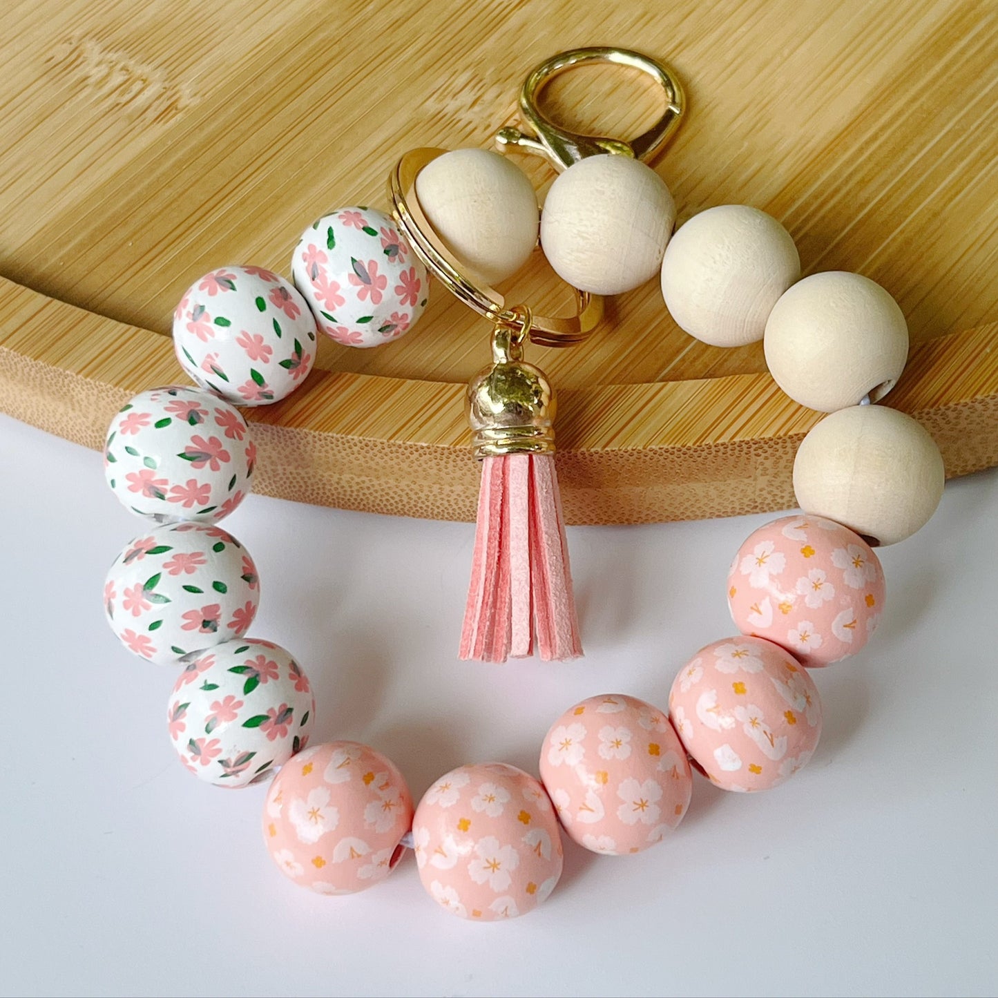 Summer Vacation Floral Wooden Bead Keychain With Tassel - Chic Boho Car & Bag Accessory For Women Summer Purses For Women Purse Charms For Handbags