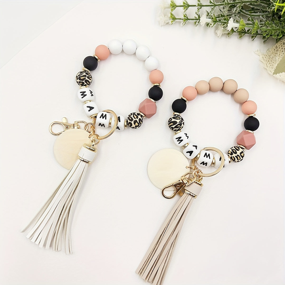 1pc Stylish MAMA Silicone Beaded Wristlet - Adjustable Phone Lanyard Keychain with Tassel Bag Charm - Perfect Daily Accessory for Women, Mother's Day Gift Idea