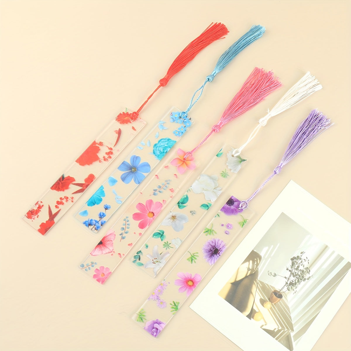 1pc Transparent Acrylic Colorful Flower Print Bookmark, Fashion Portable Office Supplies And Accessories Book Aid Bookmark