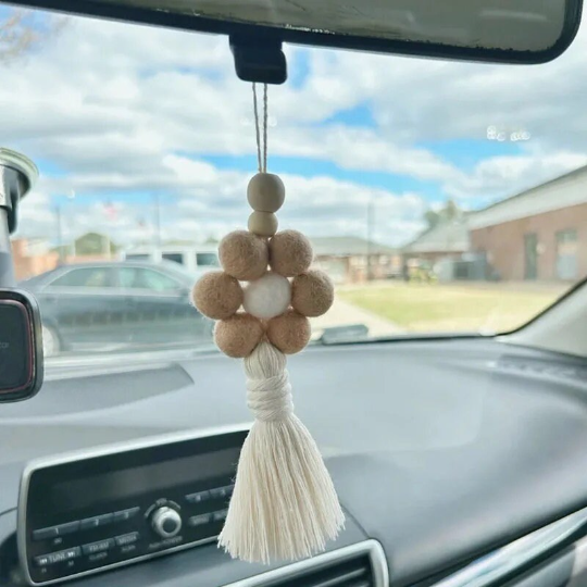 Felt Ball Daisy flower car hangging with Macrame Tassel,Essential Oil Car Diffuser Car Vent Diffuser Car Charm Diffuser Boho Car Decor
